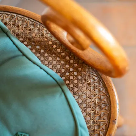 Brown Апартаменти